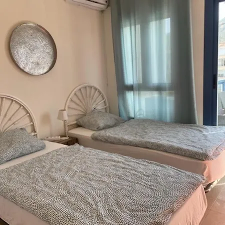 South Facing 2 Bedroom In Centre Albir *