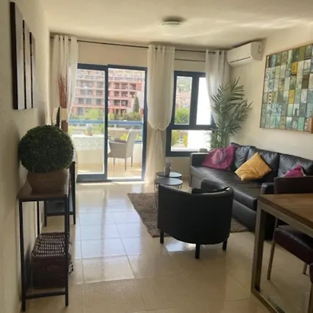 South Facing 2 Bedroom In Centre Albir * El Albir