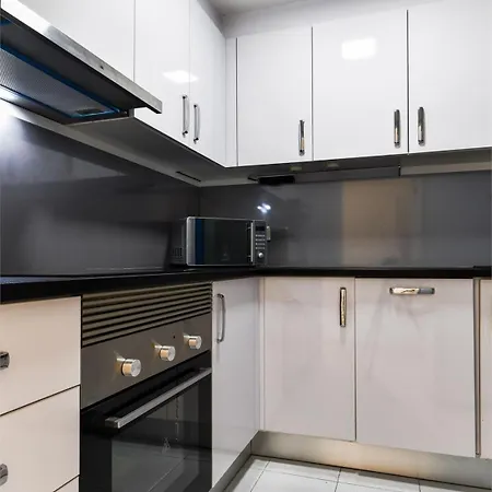 South Facing 2 Bedroom In Centre Albir